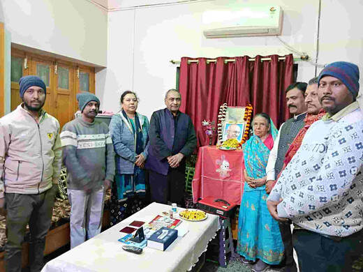 महात्मा गांधी की पुण्यतिथि पर रोटरी क्लब और रेड क्रॉस द्वारा श्रद्धांजलि सभा आयोजित