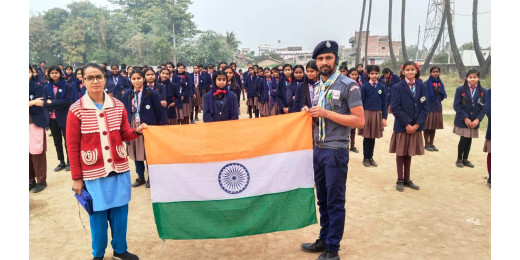 स्काउट-गाइड प्रशिक्षण शिविर में बच्चों को सिखाई गई मानव सेवा की कला