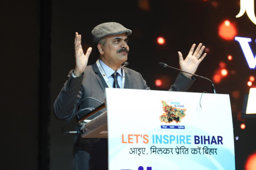 विजन कॉन्क्लेव 2047 में आईपीएस अधिकारी विकास वैभव ने की शिरकत