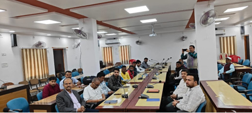 जिला स्तरीय उर्वरक निगरानी समिति की हुई बैठक