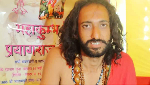 IITian बाबा अभय सिंह की कनाडा में छोड़कर आए थे लाखों का पैकेज