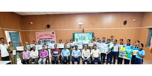 विश्व नदी दिवस पर लंगट सिंह कॉलेज में व्याख्यान और पोस्टर प्रतियोगिता