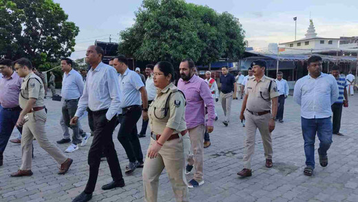 श्रावणी मेला की तैयारियां अंतिम चरण में, डीएम-एसपी ने अशोकधाम का किया निरीक्षण