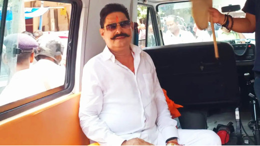 मोकामा में फिर वर्चस्व की जंग, अनंत सिंह के बाद अब सोनू-मोनू के मुंशी के घर पर ताबड़तोड़ फायरिंग