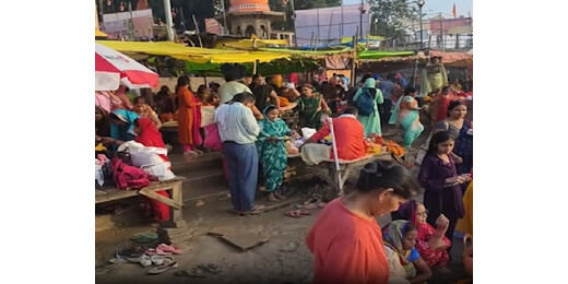 प्रबोधिनी एकादशी : प्रयागराज में उमड़ा भक्तों का सैलाब, यमुना घाट पर संपन्न हुआ तुलसी-शालिग्राम विवाह