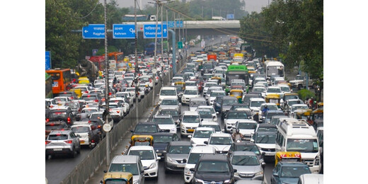 सुप्रीम कोर्ट का बड़ा फैसला : दिल्ली-एनसीआर में पुराने डीजल-पेट्रोल वाहनों पर फिलहाल नहीं लगेगा प्रतिबंध