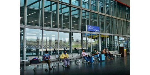 एयरपोर्ट पर अब मिलेगी सस्ती चाय और स्नैक्स, उड़ान यात्री कैफे की शुरुआत