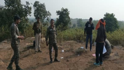 प्रेमी ने की प्रेमिका की हत्या, खूंटी के जंगल में मिला युवती का कंकाल
