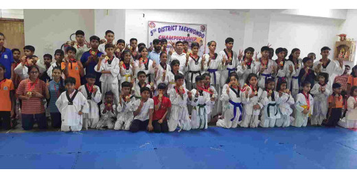 5वीं जिला स्तरीय ताइक्वांडो चैंपियनशिप का भव्य आयोजन, 110 खिलाड़ियों ने दिखाया दमखम