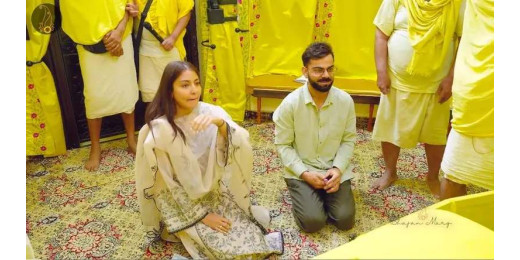 विराट कोहली ने टेस्ट क्रिकेट से संन्यास के बाद प्रेमानंद महाराज से लिया आशीर्वाद, अनुष्का भी थीं साथ