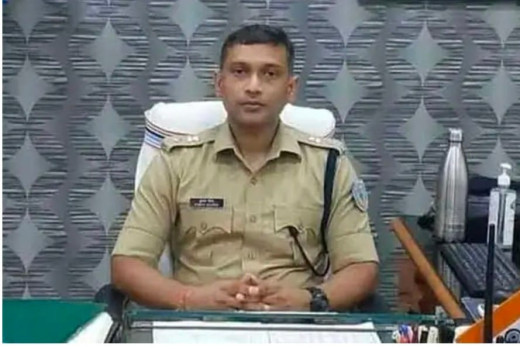 लातेहार के जंगलों में पुलिस नक्सली मुठभेड़, नक्सली भागने पर मजबूर