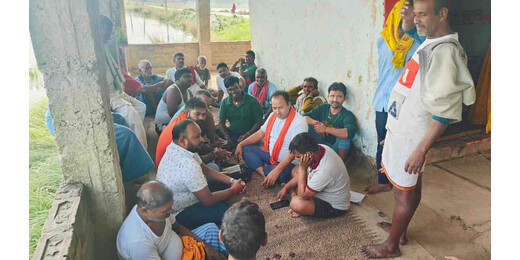 लखीसराय : बजरंगबली मंदिर मरम्मत को लेकर समीक्षा बैठक, ग्रामवासियों ने दी सहमति