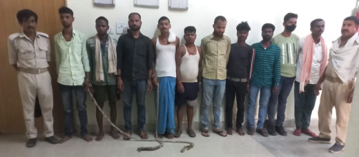 चानन से दस शराबी गिरफ्तार 