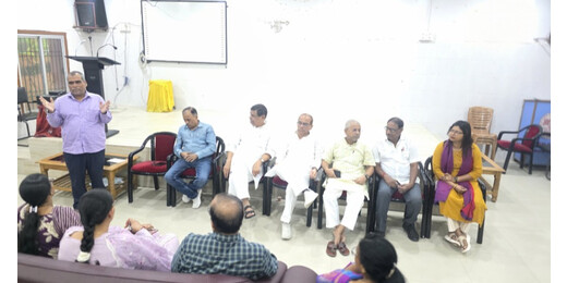 शिक्षकों की आवाज को सदन तक पहुंचाने का संकल्प, प्रो. संजय कुमार सिंह ने कॉलेजों में किया संवाद