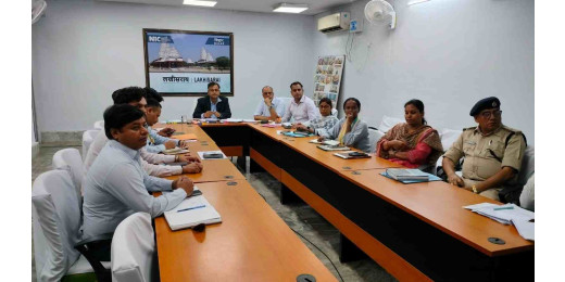मुख्य सचिव की अध्यक्षता में हुई राज्यस्तरीय समीक्षा बैठक, डीएम ने दी योजनाओं की प्रगति की जानकारी