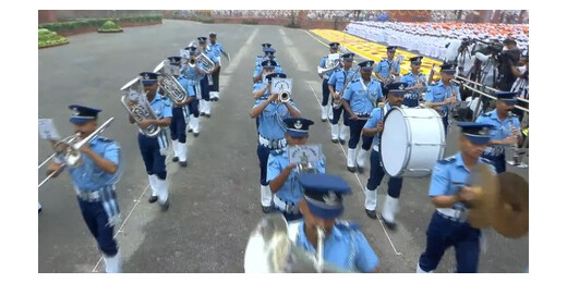 लालकिले पर दिखा ऑपरेशन सिंदूर का गौरव, पहली बार अग्निवीरों ने बजाई राष्ट्रगान की धुन