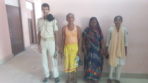 महिला समेत दो शराब तस्कर गिरफ्तार, भारी मात्रा में अवैध शराब और जावा महुआ बरामद
