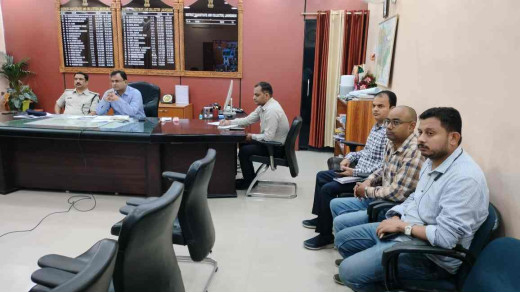 बाढ़ एवं सुखाड़ से निपटने की तैयारी को लेकर मुख्यमंत्री नीतीश कुमार ने की समीक्षा