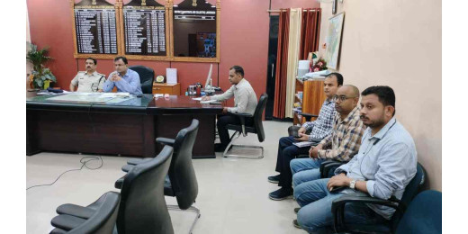 बाढ़ एवं सुखाड़ से निपटने की तैयारी को लेकर मुख्यमंत्री नीतीश कुमार ने की समीक्षा
