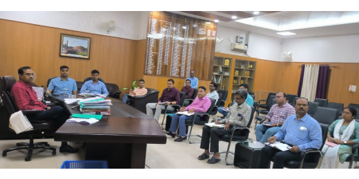नवनिर्मित बूथों पर संक्षिप्त पुनरीक्षण की तैयारियों को लेकर बैठक आयोजित