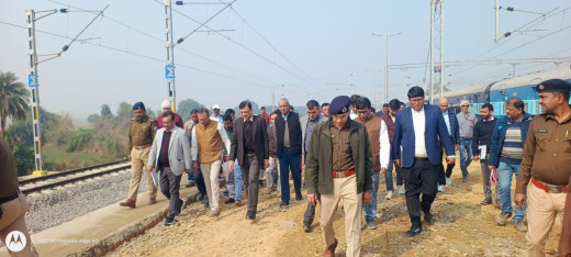 पूर्व मध्य रेल के महाप्रबंधक ने किया अशोकधाम स्टेशन का निरीक्षण
