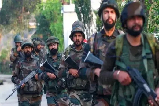किश्तवाड़ में सुरक्षाबलों ने जैश के 3-4 आतंकियों को घेरा, मुठभेड़ जारी