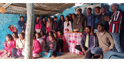 आदर्श भारती शिक्षण संस्थान में भव्य विदाई समारोह
