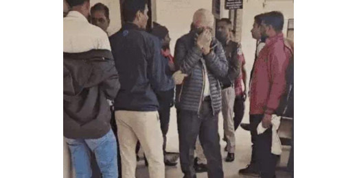 अंतर्राष्ट्रीय क्रिकेटर के पिता को गबन मामले में 7 साल की सजा
