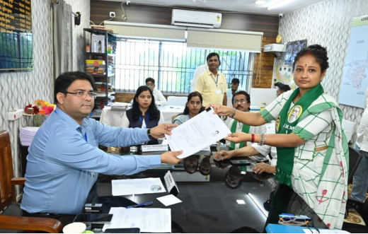 JMM प्रत्याशी कल्पना सोरेन ने भरा नामांकन, समर्थकों में उत्साह