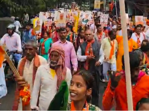भाजपा प्रत्याशी सी.पी. सिंह के नामांकन में उमड़ा समर्थकों का जनसैलाब