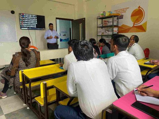 माउंट लिटरा ज़ी स्कूल में शिक्षकों के लिए विशेष प्रशिक्षण कार्यक्रम आयोजित