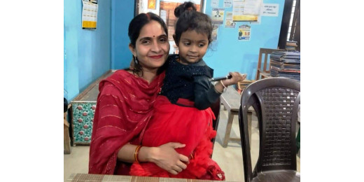सरकारी संस्थाओं का दावा और हकीकत की दूरी, पीड़ित महिला और उसकी बच्ची खा रही दर दर की ठोकरें