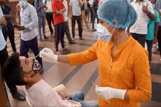 फिर डराने लगा कोरोना : दिल्ली समेत कई राज्यों में बढ़े नए मामले, अलर्ट मोड में सरकार