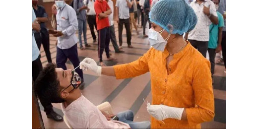 फिर डराने लगा कोरोना : दिल्ली समेत कई राज्यों में बढ़े नए मामले, अलर्ट मोड में सरकार