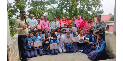 शीतलपुर विद्यालय में समर कैंप समापन पर विजयी प्रतिभागियों को मिला सम्मान