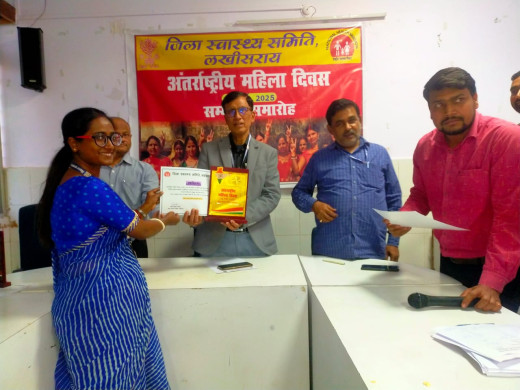 अंतर्राष्ट्रीय महिला दिवस पर महिला स्वास्थ्य कर्मियों को किया गया सम्मानित