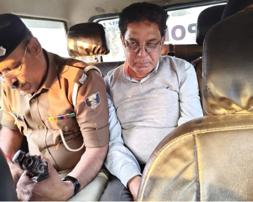 शराब के नशे में चूर बीईओ शिक्षिका से कर रहे थे दुर्व्यवहार, चढ़े पुलिस के हत्थे