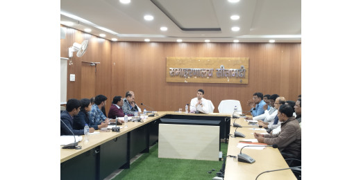 बाल श्रम उन्मूलन के लिए जिलाधिकारी ने नियमित अभियान चलाने का दिया निर्देश