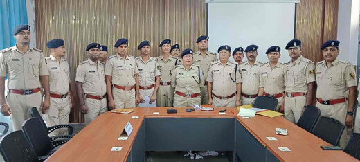 16 पुलिस जवानों को एएसआई पद की जिम्मेदारी, पीपिंग समारोह में किया गया सम्मानित