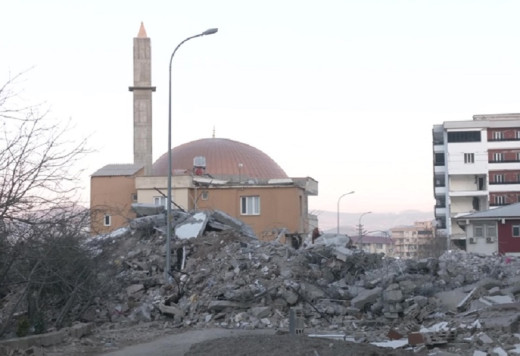 भूकंप प्रभावित तुर्कीए और सीरिया को केन्द्रीय स्वास्थ्य मंत्रालय ने भेजी जीवन रक्षक दवाएं और चिकित्सीय उपकरण