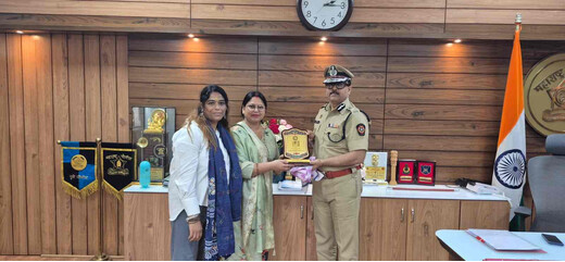 मुजफ्फरपुर की संस्था का पुणे पुलिस आयुक्त ने किया उत्साहवर्धन, समाजहित में सहयोग का आश्वासन 