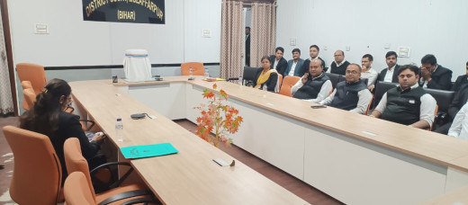 राष्ट्रीय लोक अदालत की तैयारी को लेकर बैठक आयोजित