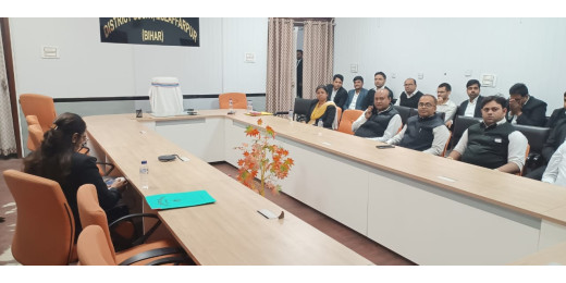 राष्ट्रीय लोक अदालत की तैयारी को लेकर बैठक आयोजित