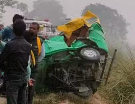 मोतिहारी में कुहासे का कहर,सड़क हादसे में शिक्षक की मौत