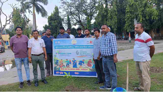 स्वच्छता ही सेवा अभियान के तहत विभिन्न प्रखंडों में चला सफाई और वृक्षारोपण अभियान