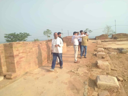 ऐतिहासिक धरोहरों के संरक्षण को लेकर प्रशासन सक्रिय, त्रिसदस्यीय टीम ने किया निरीक्षण