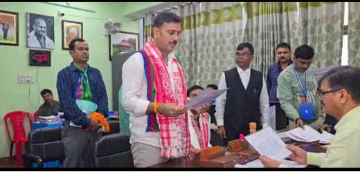 सुदेश महतो ने सिल्ली विधानसभा सीट से दाखिल किया नामांकन