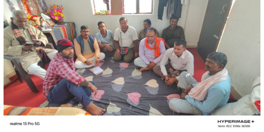 ई-रिक्शा चालक संघ की बैठक में सम्मेलन की तैयारी पर चर्चा 