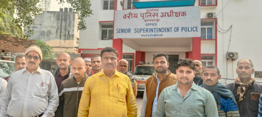 पुष्कर सिंह को न्याय दिलाने के लिए एसएसपी से मिले पूर्व मंत्री अजीत कुमार