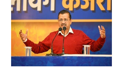 यमुना में जहर मिलाने के बयान पर घिरे केजरीवाल, चुनाव आयोग ने मांगे ठोस सबूत